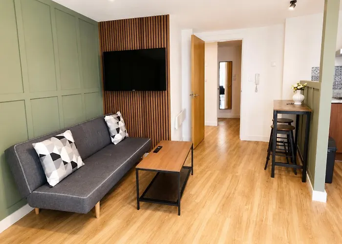 Two Bedrooms Flat - Manchester City Centre